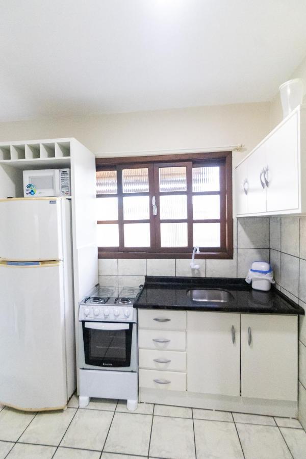 Apartamentos Bombinhas - 140 Metros Da Praia Extérieur photo
