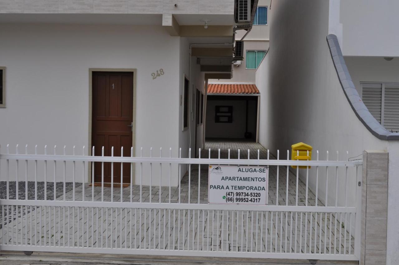 Apartamentos Bombinhas - 140 Metros Da Praia Extérieur photo